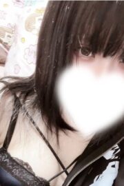 1月25日 緊急体験入店 業界完全未経験スレンダー美女 もえさん 19歳