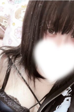 1月25日　緊急体験入店　業界完全未経験スレンダー美女　もえさん　19歳