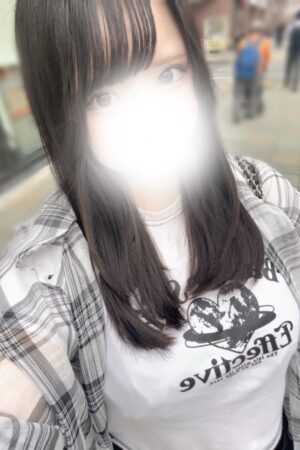 2月16日　緊急体験入店　完全未経験激かわ推し確定　れなさん　