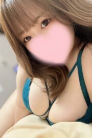 3月16日　緊急体験入店　グラビア体型スタイル抜群美女　さくらさん